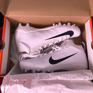Football cleats